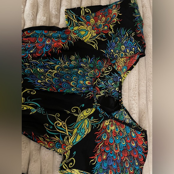 Bar III patterned dress with matching belt - Picture 2 of 3